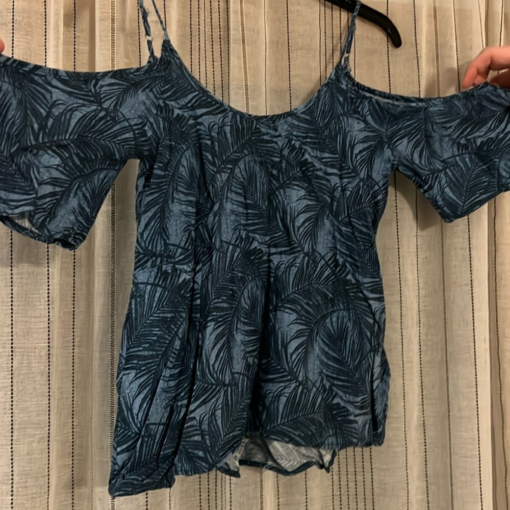 Off the Shoulder Shirt, size: XS, color: Blue